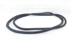 Уплотнитель двери багажника Toyota Land Cruiser