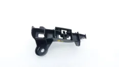Кронштейн бампера Toyota Camry