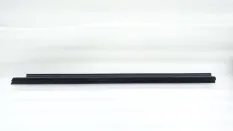 Уплотнитель стекла двери Toyota Camry