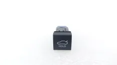 Кнопка открывания багажника Toyota Camry