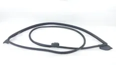 Уплотнитель двери Toyota Camry
