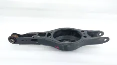Рычаг подвески Toyota Camry