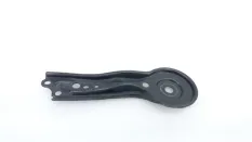 Кронштейн подрамника Toyota Camry