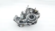 Корпус помпы Toyota Camry