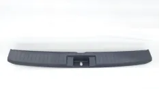 Кожух замка багажника Toyota Highlander