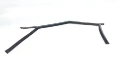 Уплотнитель стекла двери Skoda Fabia