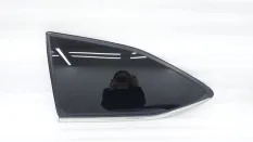 Стекло кузовное глухое Toyota Highlander