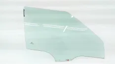 Стекло двери Skoda Fabia