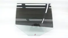 Стекло двери Skoda Fabia