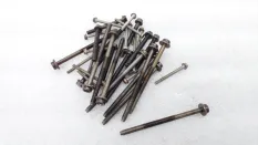 Болт двигателя Skoda Fabia