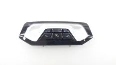 Плафон салона BMW X7