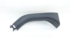 Обшивка двери багажника Toyota RAV4