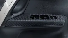 Обшивка двери Toyota RAV4