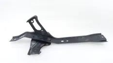 Кронштейн замка капота Toyota RAV4