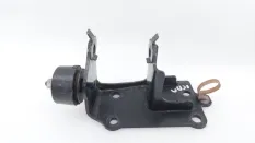 Кронштейн КПП Toyota RAV4