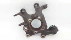 Кулак поворотный Toyota RAV4