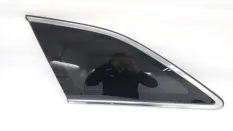 Стекло кузовное глухое Kia Ceed