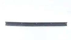 Уплотнитель двери Toyota Camry