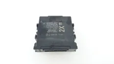 Блок электронный Toyota Camry