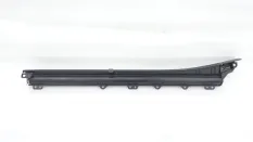 Шторка двери Toyota Camry