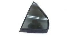 Форточка двери Toyota Camry