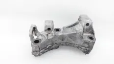 Кронштейн двигателя Peugeot Partner