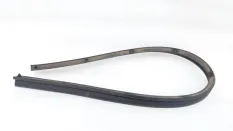 Уплотнитель двери Volkswagen Polo