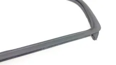 Уплотнитель стекла двери Skoda Octavia