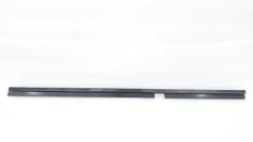Уплотнитель стекла двери Skoda Octavia