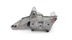 Кронштейн двигателя Skoda Octavia