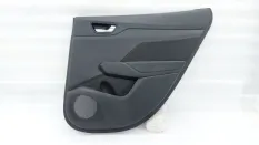 Обшивка двери Hyundai Solaris