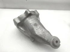 Кронштейн двигателя Mercedes-Benz E-Class