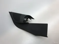 Уголок двери Ford Focus