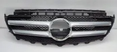 Решетка радиатора Mercedes-Benz E-Class