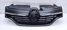 Решетка радиатора Renault Logan