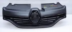 Решетка радиатора Renault Logan