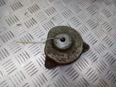 Кронштейн двигателя BMW 5-Series