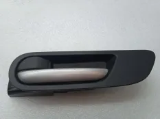 Ручка двери Mazda 3