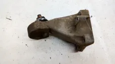 Кронштейн двигателя Mercedes-Benz C-Class