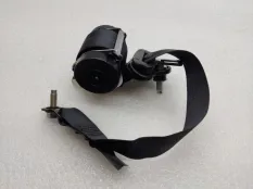 Ремень безопасности Nissan Juke