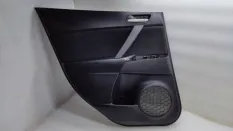Обшивка двери Mazda Mazda3