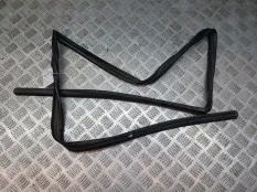 Уплотнитель двери Honda CR-V