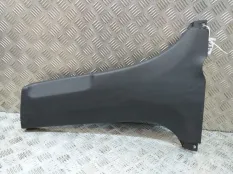 Обшивка центральной стойки Toyota Camry