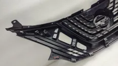 Решетка радиатора Nissan Murano