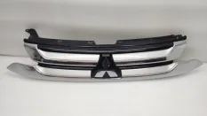Решетка радиатора Mitsubishi Outlander