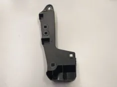 Кронштейн бампера Toyota Camry