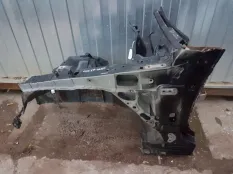 Четверть Lexus GS350