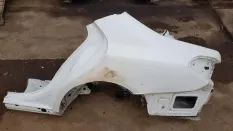 Четверть Mercedes-Benz S-Class