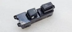 Кнопка стеклоподъемника Hyundai Tucson