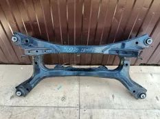 Подрамник Toyota Camry